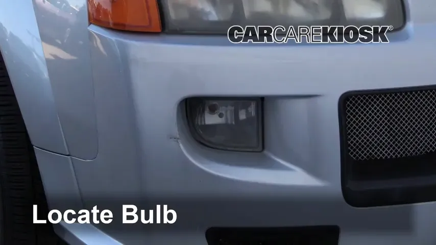 2004 Saturn Vue 3.5L V6 Lights Fog Light (replace bulb)